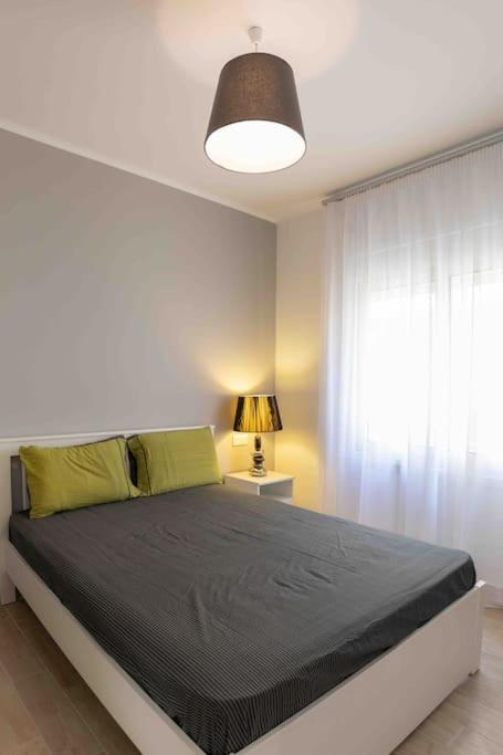 Luxury Cozy Appartment In The City Center Rhodes City Exterior foto